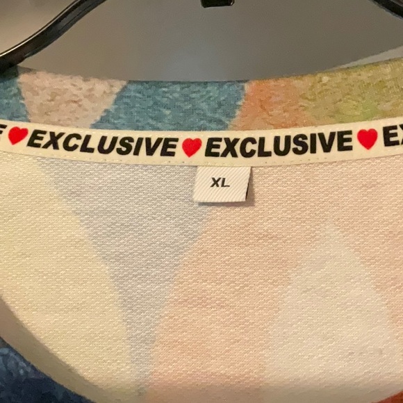 Long sleeved top size XL - Picture 2 of 4